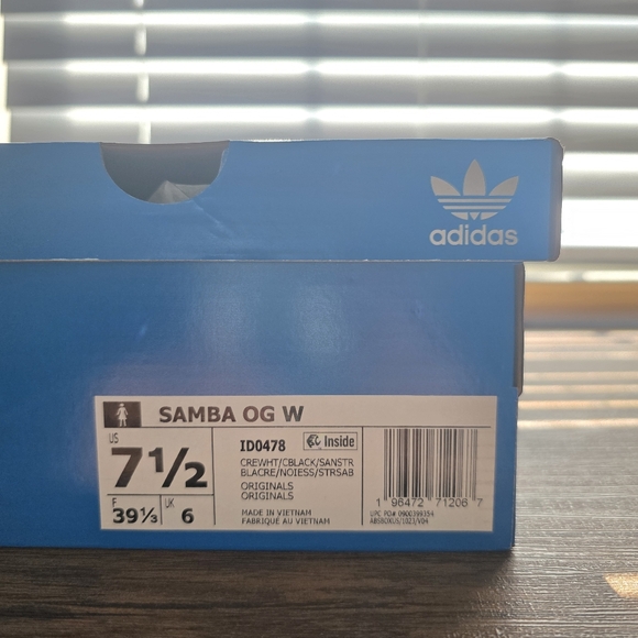 ⭐️40% Off⭐️ Adidas Samba OG Womens Cream and Black Sneakers - Picture 11 of 11